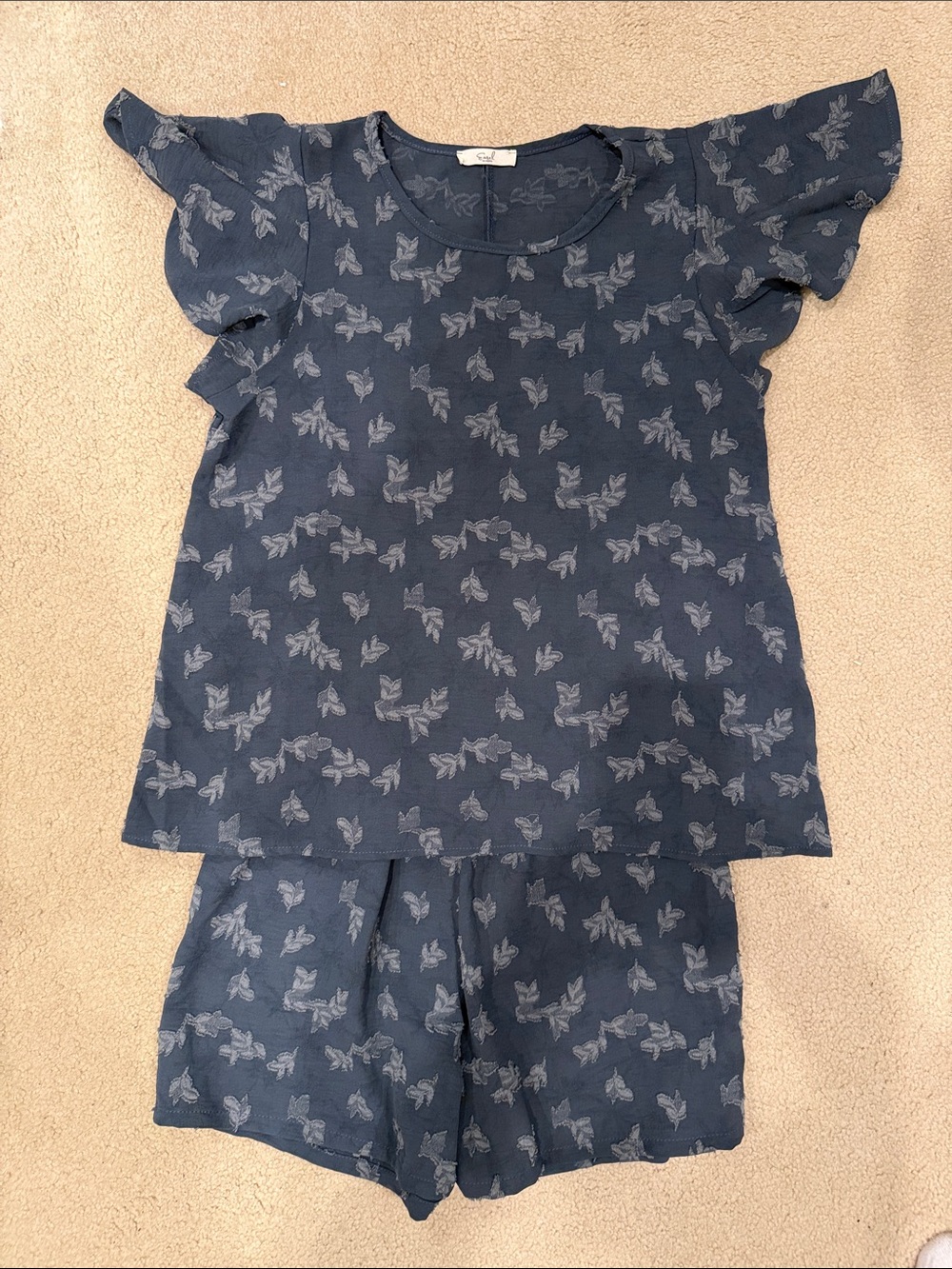 Easel Navy Flutter Sleeve Blouse and Shorts Set Size S